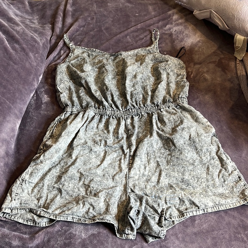 Forever 21 denim like washed romper